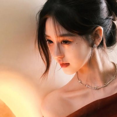 抬头看看夜晚的星星