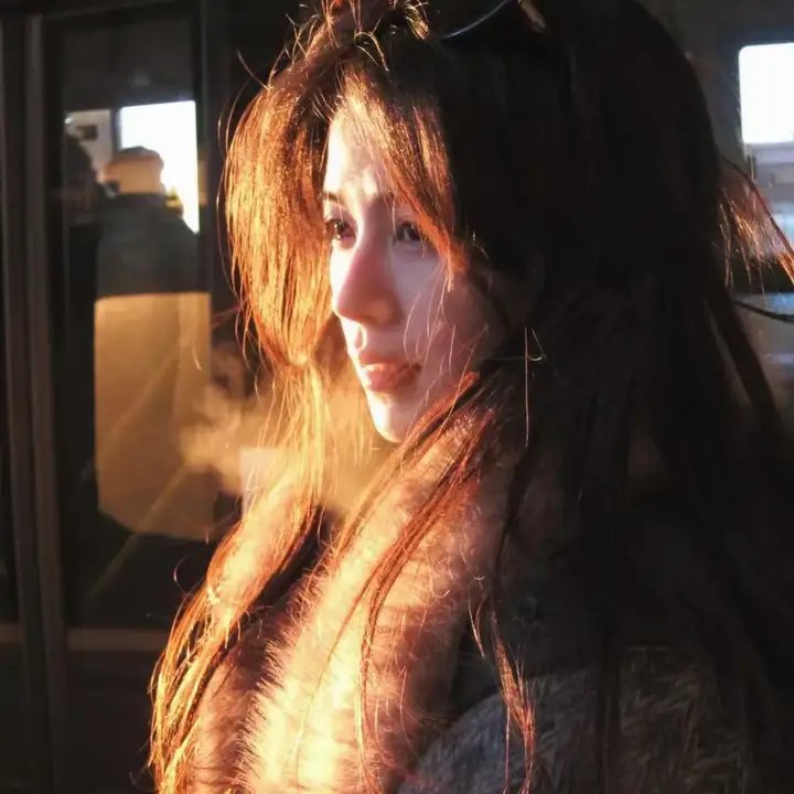 裸女岛恩仇记
